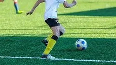 科比选秀纪念：黄蜂初选后转战湖人，今已24载