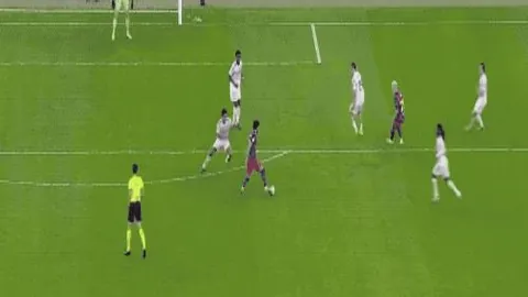 国足下周优化首发阵容 助阵12强赛中超球员自我加压求突破